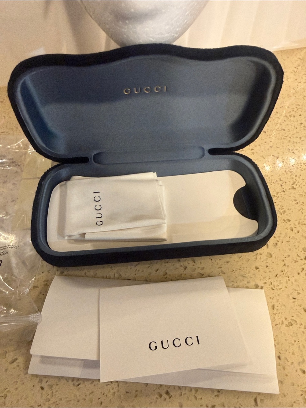 Gucci gold hardware Squamish aviator - Picture 3 of 3